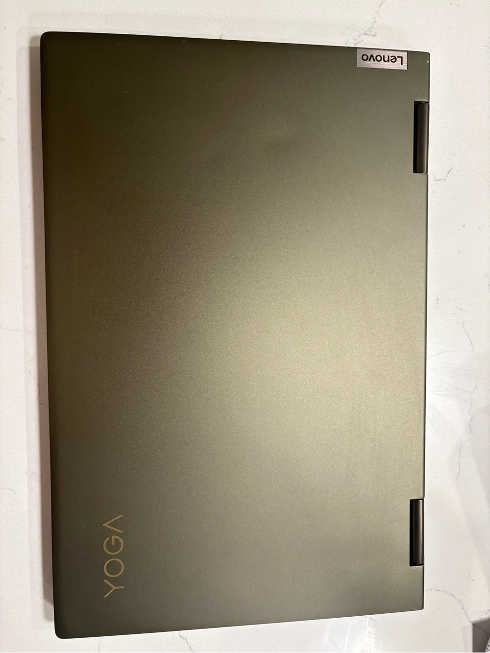 Lenovo yoga Laptop Touchscreen Has fingerprint password access Mild wear